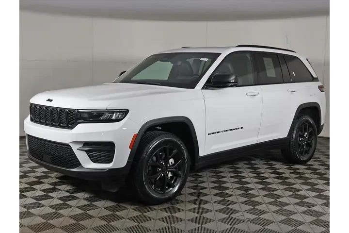 $30423 : Jeep Grand Cherokee 2024 4x4 image 7