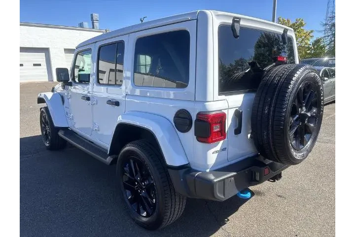 $35890 : Jeep Wrangler 2023 4x4 Sahar image 3