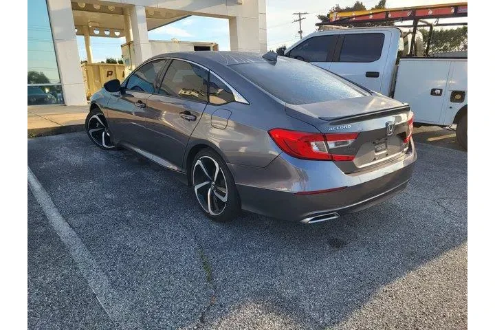 $19343 : Honda Accord 2018 Sport 4dr image 6