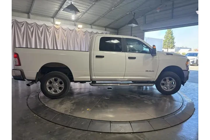 $37162 : Ram 2500 2024 4x4 Big Horn 4 image 4