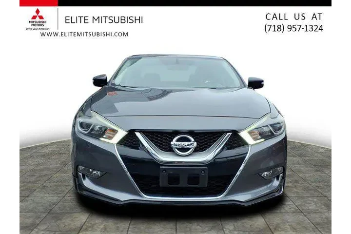 $13799 : Nissan Maxima 2017 3.5 SV 4d image 2