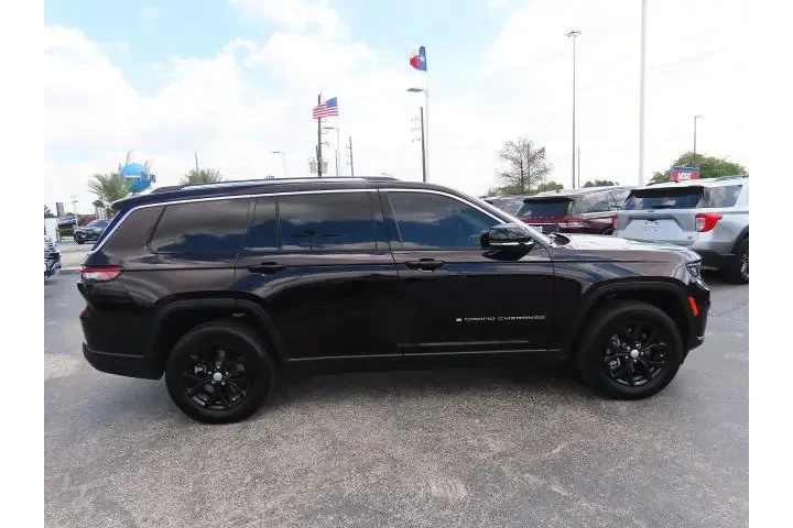 $29999 : Jeep Grand Cherokee L 2022 4 image 8