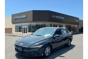 $17988 : Hyundai ELANTRA 2024 SE 4dr thumbnail