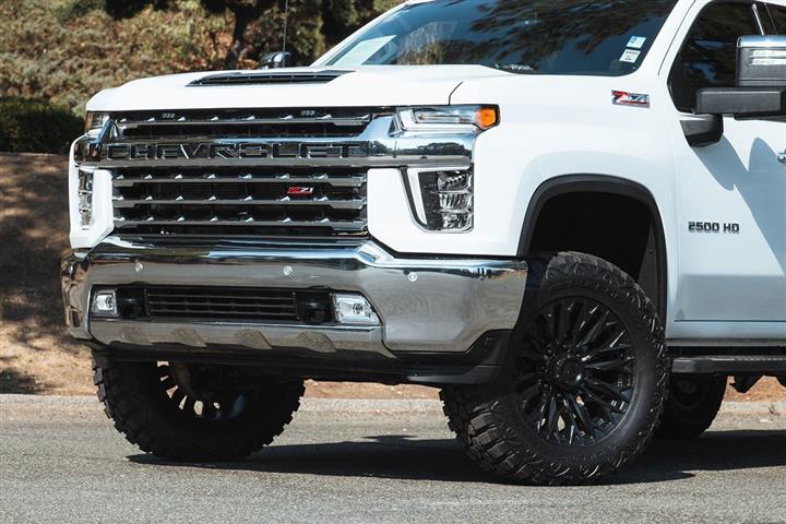 2022 Silverado 2500HD LTZ image 2