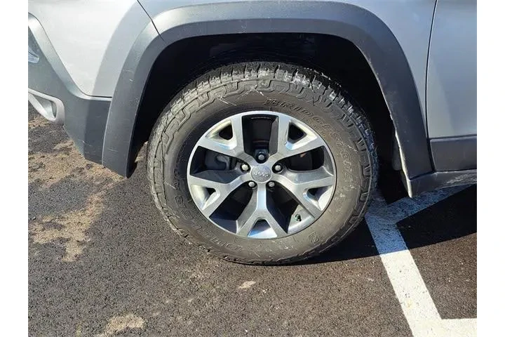 $9752 : Jeep Cherokee 2015 4x4 Trail image 9