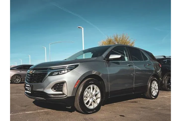 $19997 : Chevrolet Equinox 2023 LT 4d image 7