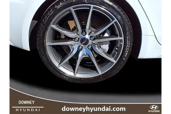 $29905 : Genesis G70 2025 2.5T Standa image 6