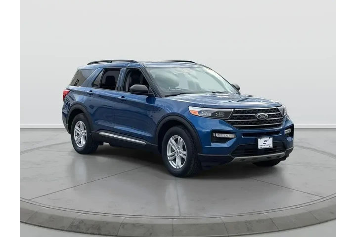 $20890 : Ford Explorer 2021 AWD XLT 4 image 1