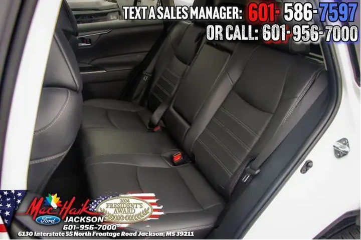 $32695 : Toyota RAV4 2024 XLE Premium image 9