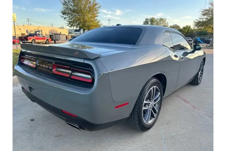 $19999 : 2019 DODGE CHALLENGERSXT COUP image 9