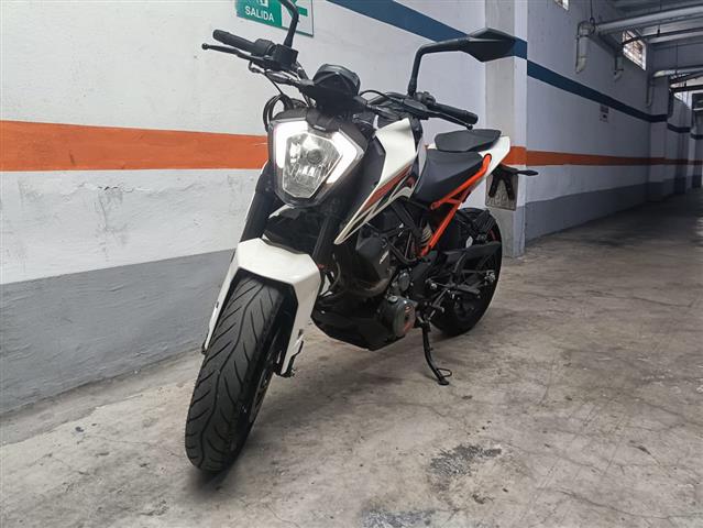 $4500 : Moto KTM Duke 250 image 2