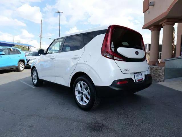 $23995 : Pre-Owned 2020 Soul S Wagon 4D image 7