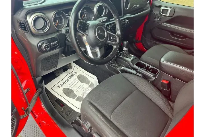 $28470 : Jeep Gladiator 2020 4x4 Over image 9