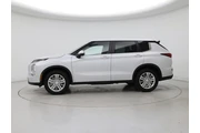 $23998 : Mitsubishi Outlander 2023 AW thumbnail