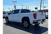 $36045 : GMC Sierra 1500 2021 4x4 AT4 thumbnail