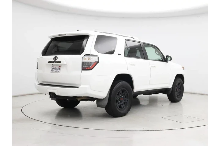 $29998 : Toyota 4Runner 2017 4x4 SR5 image 8