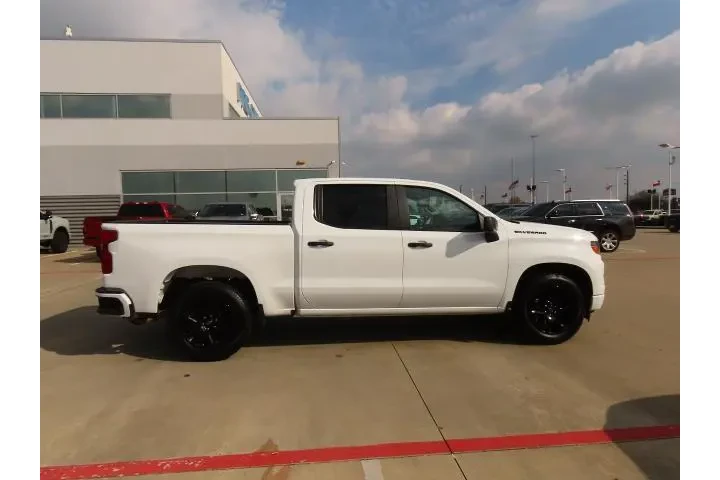 $31999 : Chevrolet Silverado 1500 202 image 10