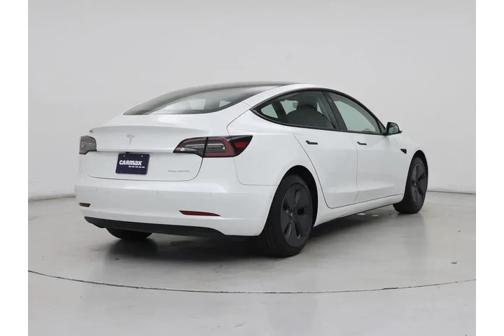 $27998 : Tesla Model 3 2022 AWD Long image 8
