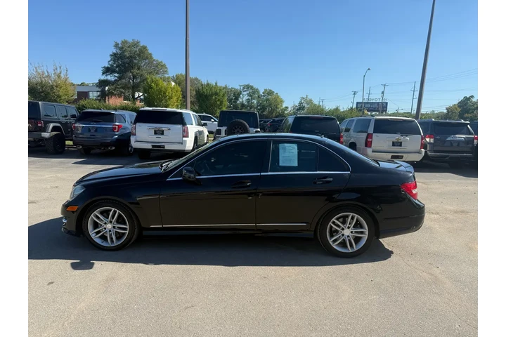 $10980 : 2013 Mercedes-Benz C-Class 4d image 5