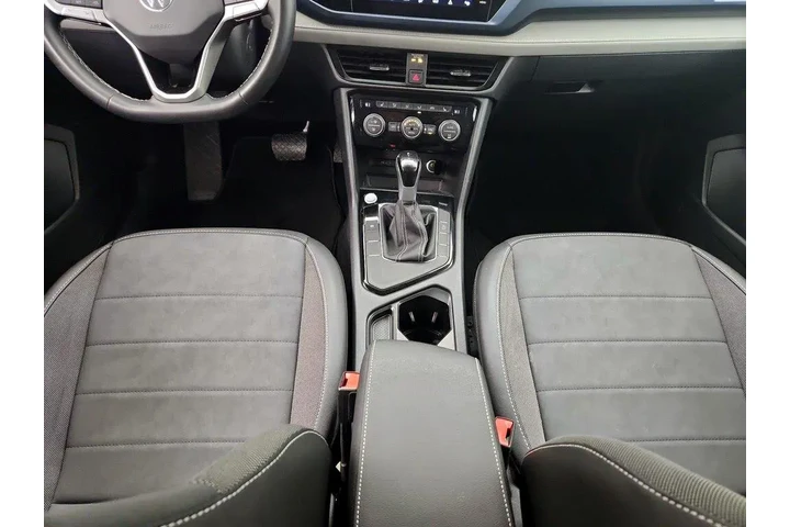 $20998 : Volkswagen Taos 2024 SE 4dr image 9