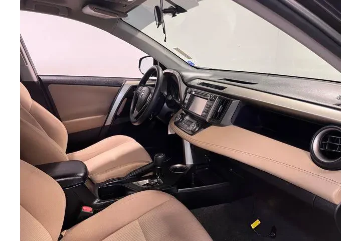 $16402 : Toyota RAV4 2015 AWD XLE 4dr image 10