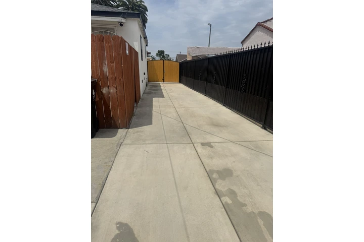 $1100 : Rento cuarto image 6