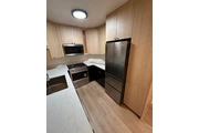 $1100 : Koreatown Luxury Rent thumbnail