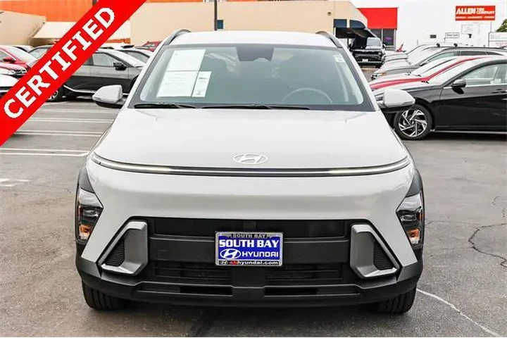 $19995 : Hyundai KONA 2024 AWD SEL 4d image 2