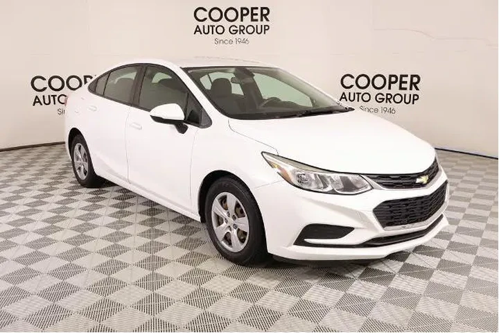 $9622 : Chevrolet Cruze 2018 LS Auto image 1