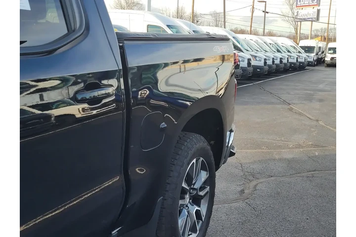 $37800 : Chevrolet Silverado 1500 202 image 10