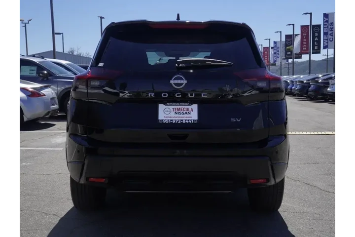 $19000 : Nissan Rogue 2024 SV 4dr Cro image 5