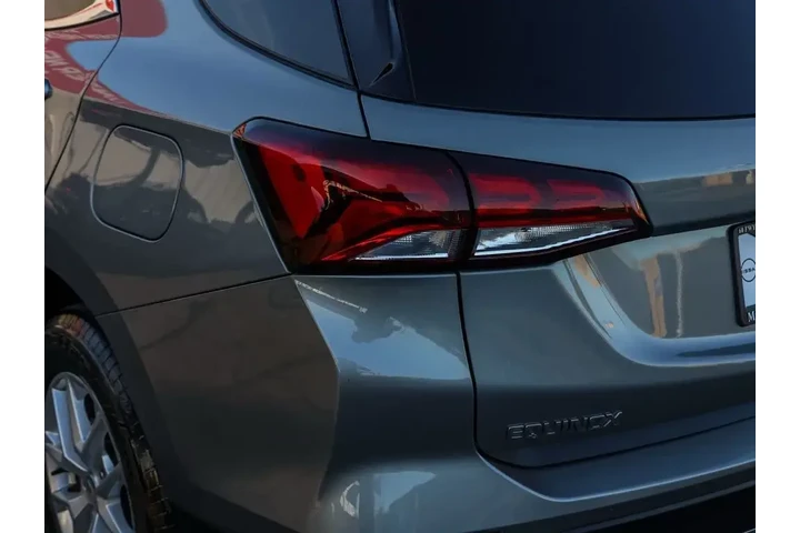 $20106 : Chevrolet Equinox 2024 4x4 L image 7