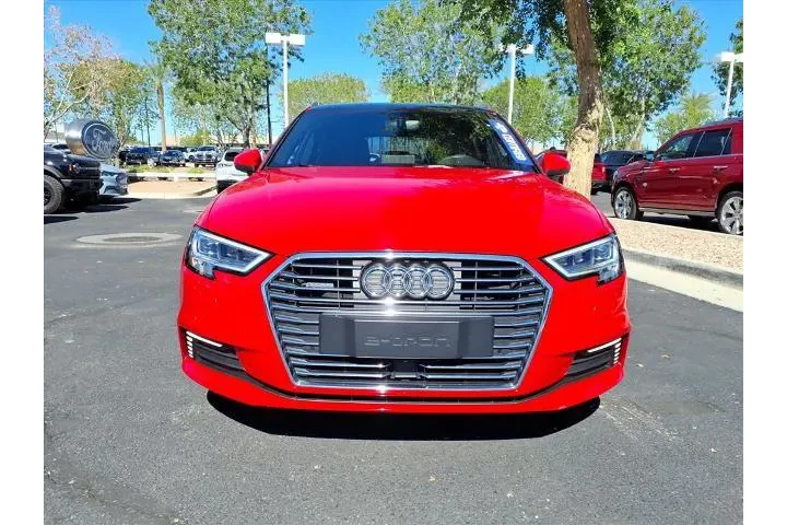 $18962 : Audi A3 Sportback e-tron 201 image 2