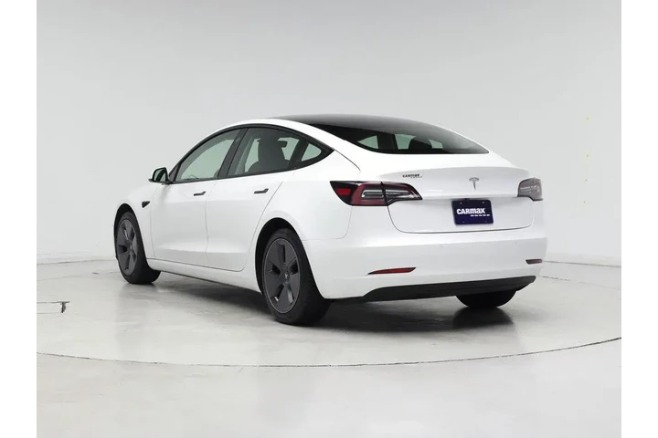 $26998 : Tesla Model 3 2022 4dr Sedan image 2