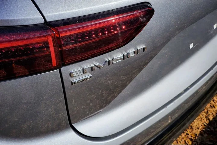 $31576 : Buick Envision 2024 AWD Spor image 8