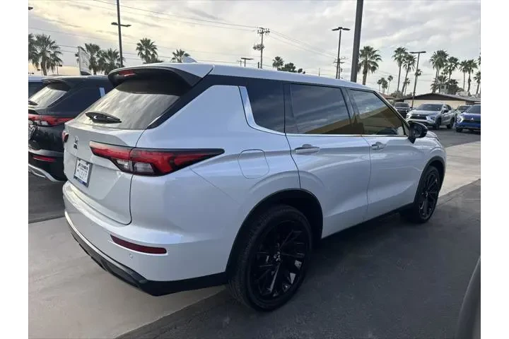 $22999 : Mitsubishi Outlander 2022 Bl image 5