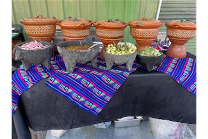 TAQUIZAS, PLATILLOS Y BUFFET image 9