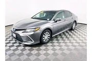 $21900 : Toyota Camry Hybrid 2022 LE thumbnail