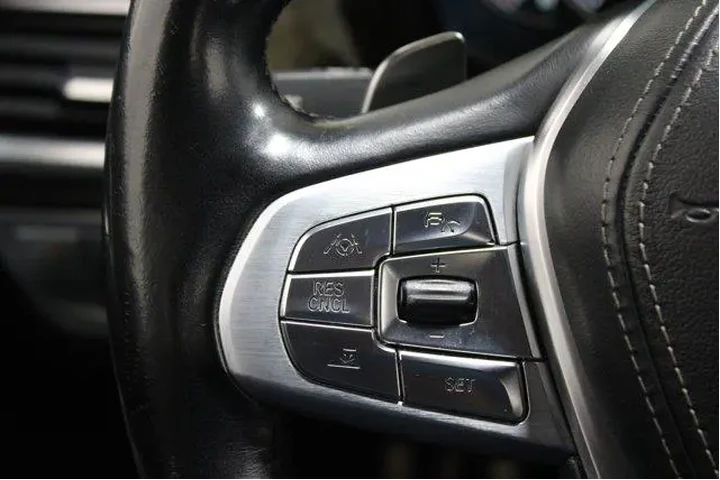 $29954 : BMW 7 Series 2018 AWD ALPINA image 10