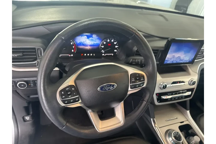 $30882 : Ford Explorer 2024 XLT 4dr S image 10