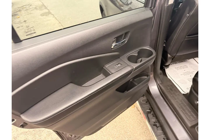 $21900 : Honda Pilot 2018 AWD EX-L 4d image 7