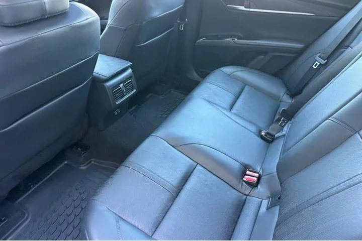 $36900 : Toyota Camry 2025 SE 4dr Sed image 8