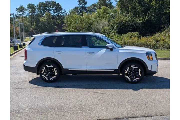 $39999 : Kia Telluride 2024 S 4dr SUV image 7