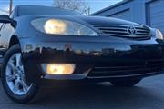 $7888 : 2005 Camry XLE V6, TRIED AND thumbnail