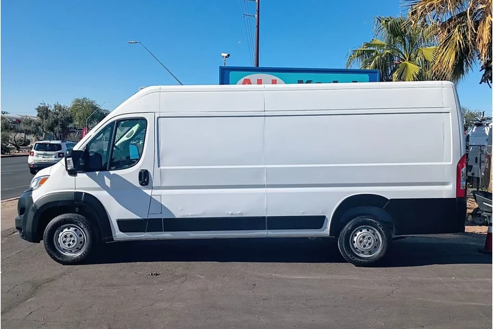 $35995 : 2023 RAM PROMASTER CARGO VAN image 2