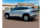 $24995 : Hyundai TUCSON 2024 AWD SEL thumbnail