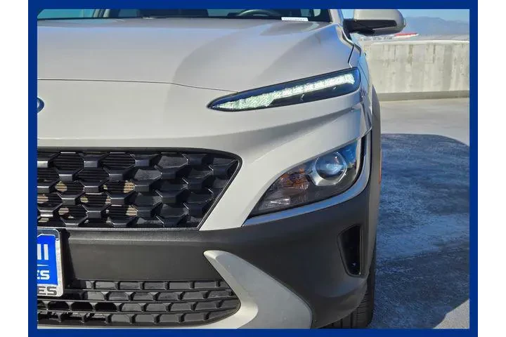 $24688 : Hyundai KONA 2023 SEL 4dr Cr image 8