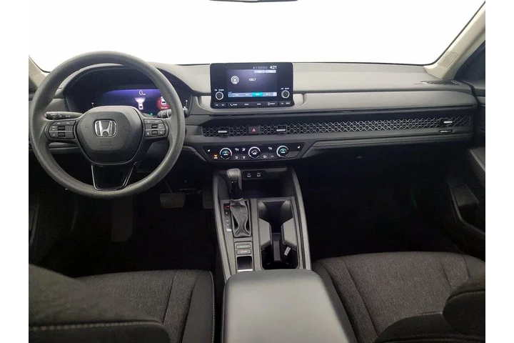 $25998 : Honda Accord 2023 EX 4dr Sed image 9