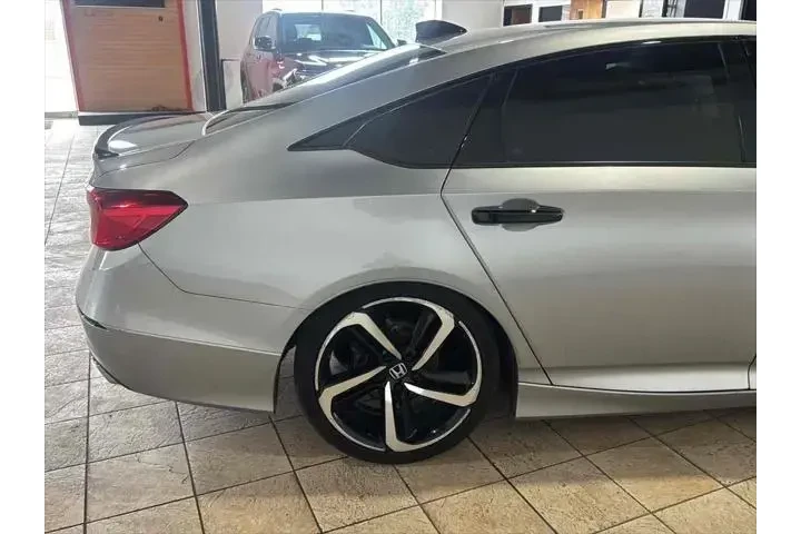 $16995 : Honda Accord 2021 Sport 4dr image 10