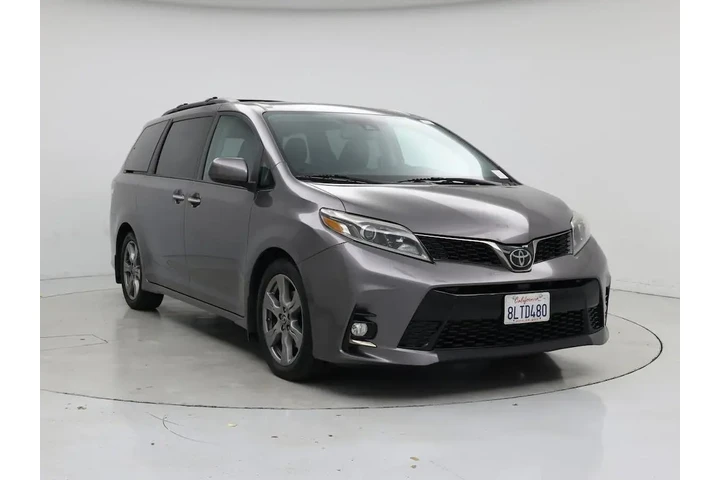 $30998 : Toyota Sienna 2019 SE 8-Pass image 1